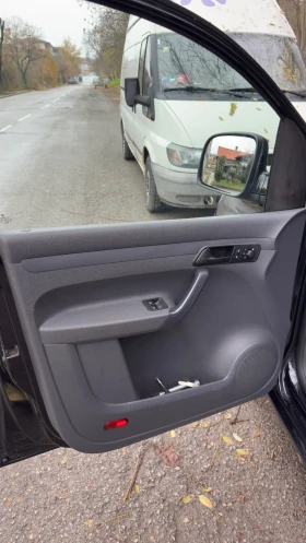 VW Caddy Maxi, снимка 9