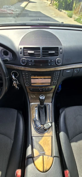 Mercedes-Benz E 220 Avantgarde, снимка 10