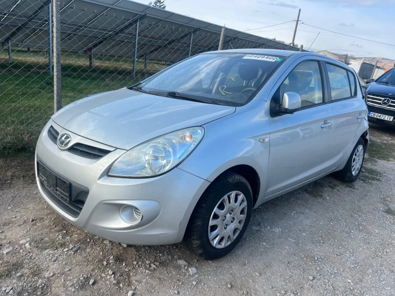 Hyundai I20 1.2i, снимка 1 - Автомобили и джипове - 27992092