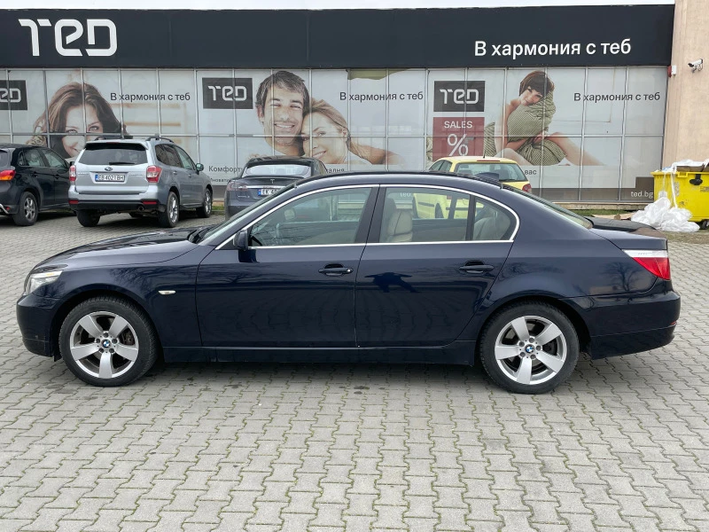 BMW 530 Xi Facelift Steptronic, снимка 8 - Автомобили и джипове - 46291726