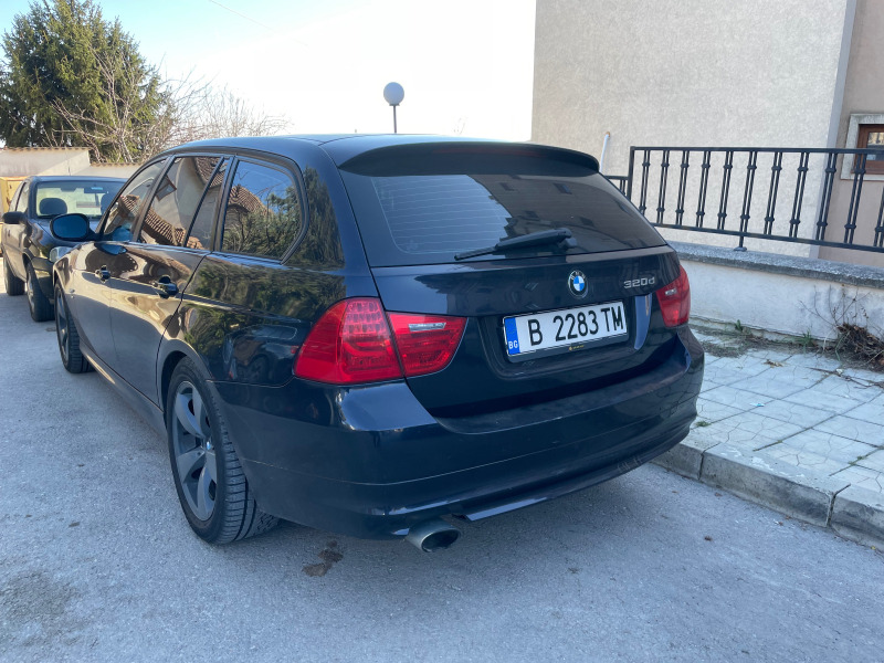BMW 320 Facelift/Xdrive, снимка 12 - Автомобили и джипове - 43607463
