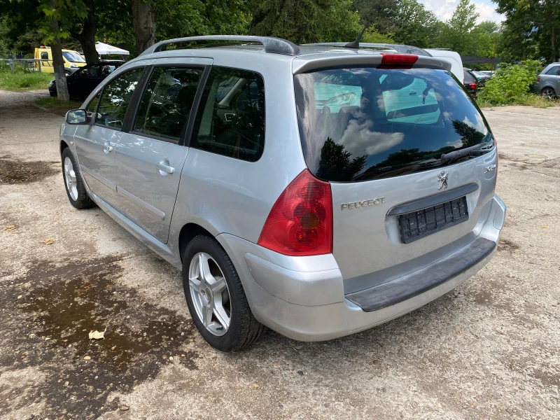 Peugeot 307 1.6 Бензин Климатроник, снимка 7 - Автомобили и джипове - 45992905