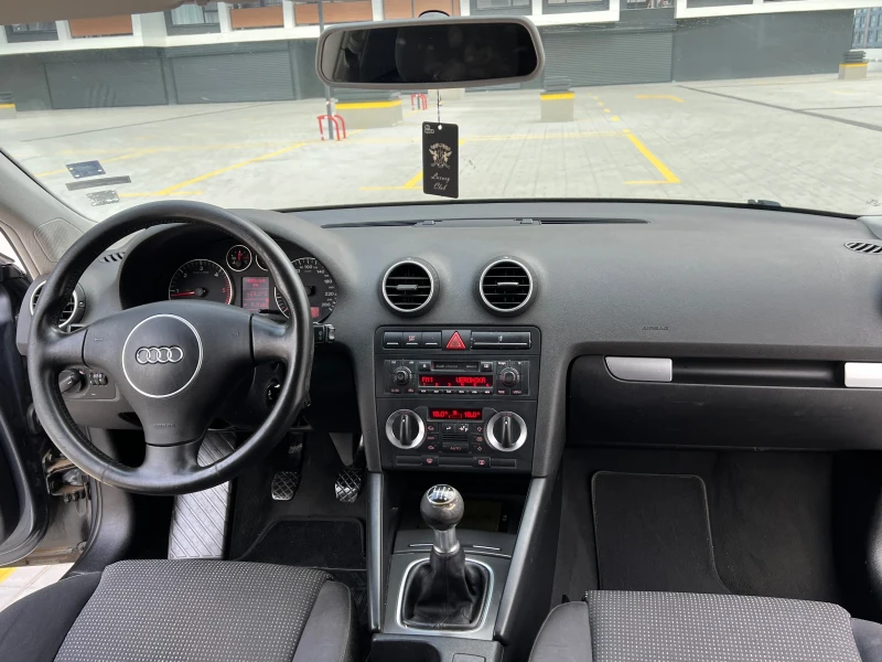 Audi A3 1.9 TDl 6ск 2006г, снимка 11 - Автомобили и джипове - 47399507