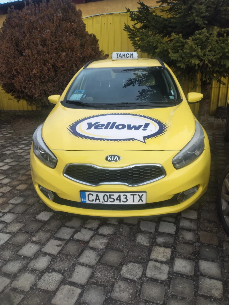 Kia Ceed, снимка 1 - Автомобили и джипове - 48812400