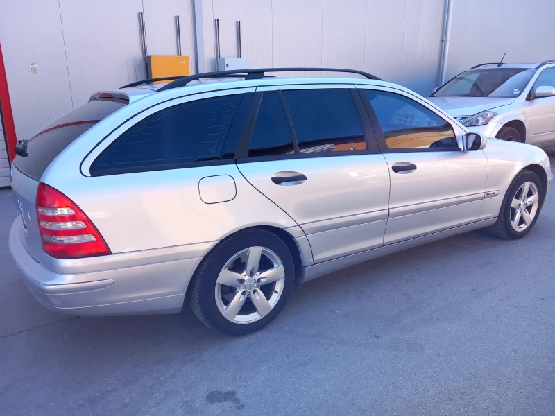 Mercedes-Benz C 180 Газ, снимка 7 - Автомобили и джипове - 48734544