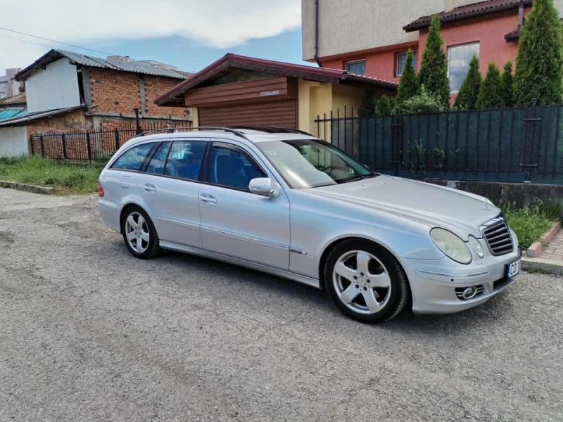 Mercedes-Benz E 320