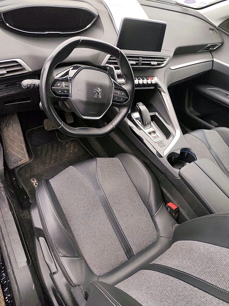 Peugeot 3008 ALLURE 77000 km, снимка 13 - Автомобили и джипове - 53212019