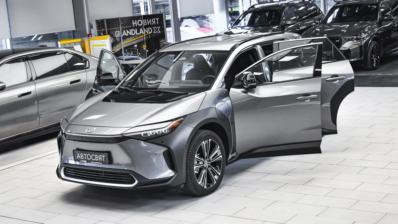 Toyota bZ4X Executive 4x4 71.4 kWh BEV - 69900 лв. - 21415870 1