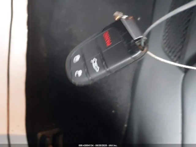 Dodge Challenger SXT | Mobile.bg   11