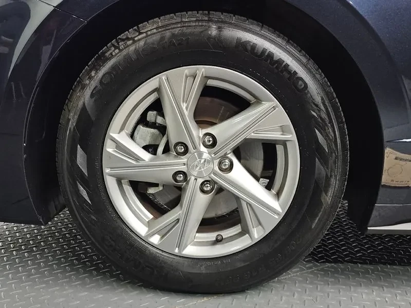 Hyundai Sonata 2.0 PREMIUM, снимка 5 - Автомобили и джипове - 55320380