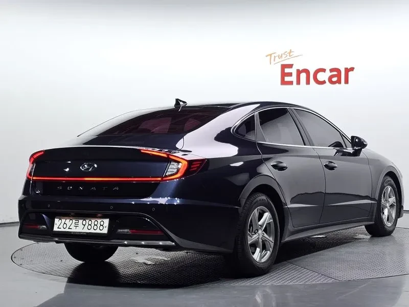 Hyundai Sonata 2.0 PREMIUM, снимка 2 - Автомобили и джипове - 55320380