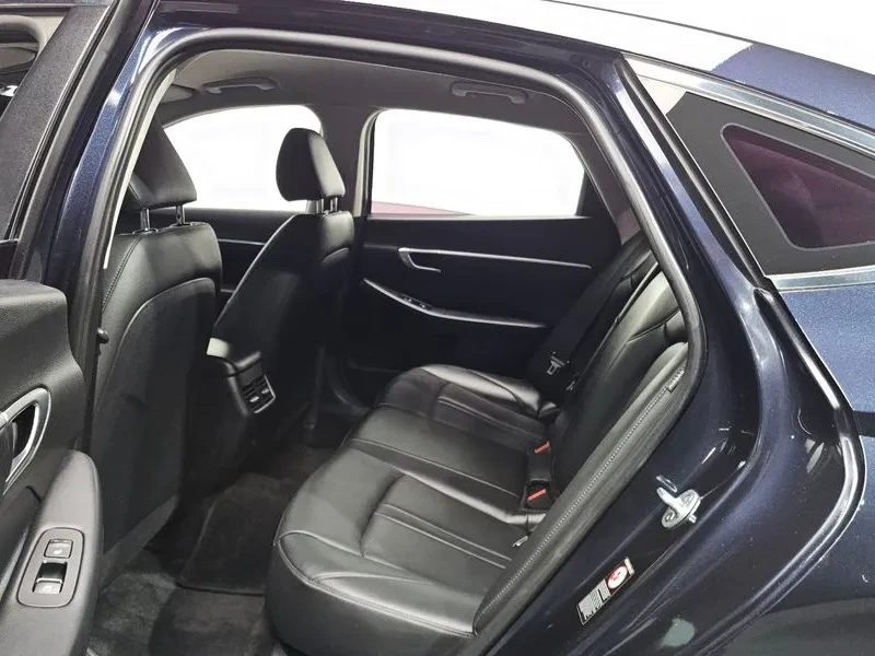 Hyundai Sonata 2.0 PREMIUM, снимка 12 - Автомобили и джипове - 55320380