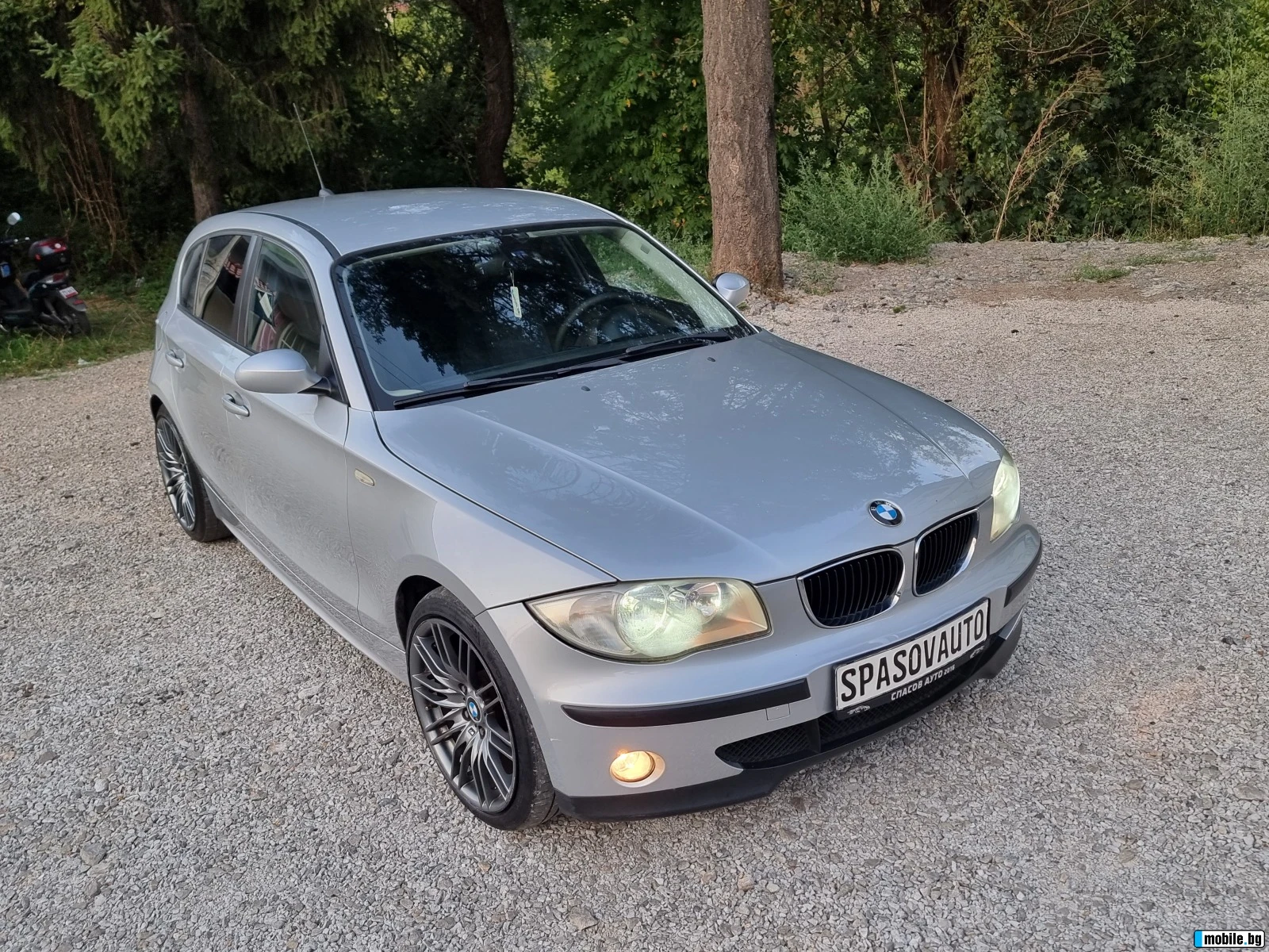 BMW 118  - изображение 8