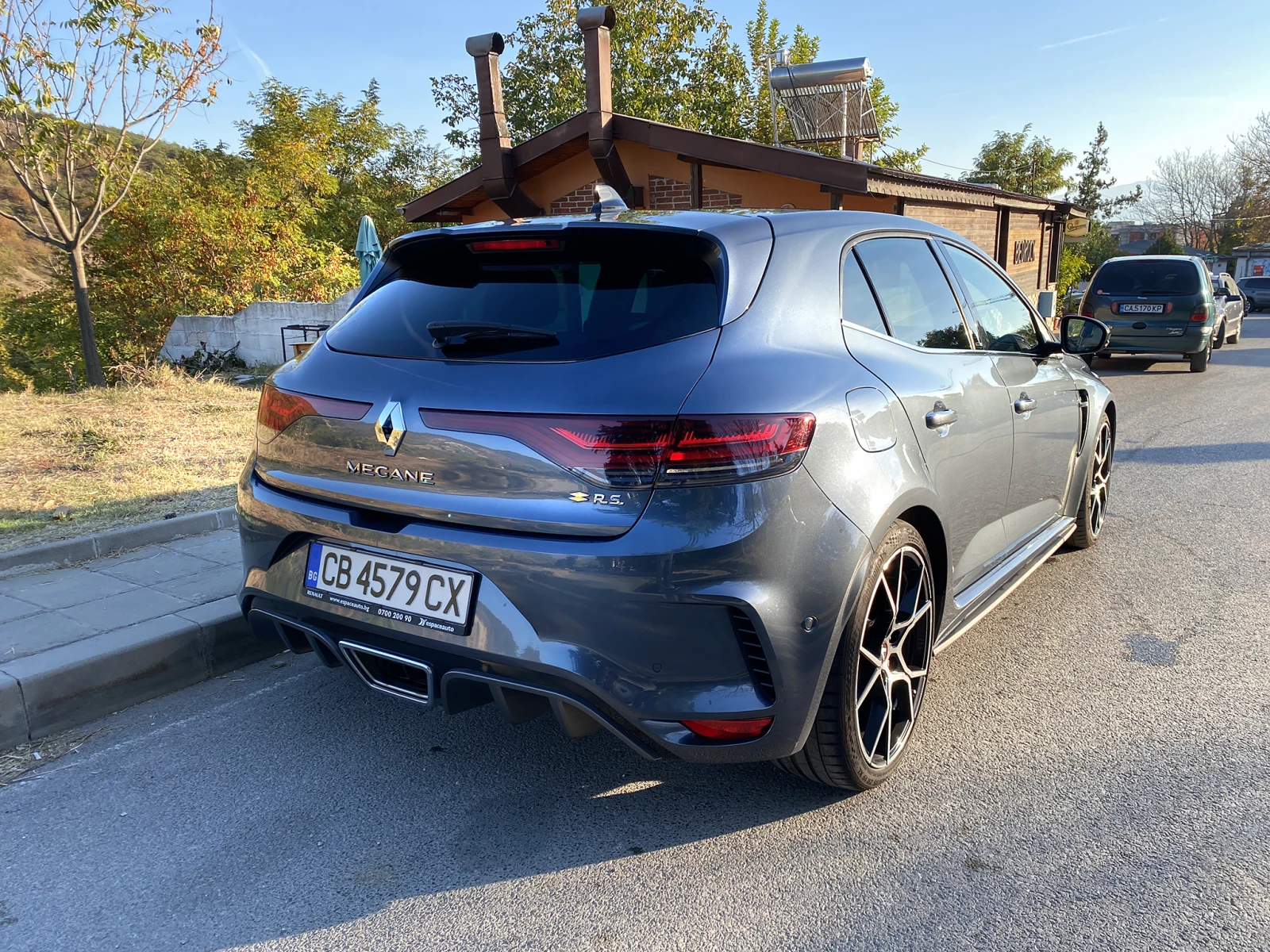 Renault Megane RS TROPHY - изображение 4