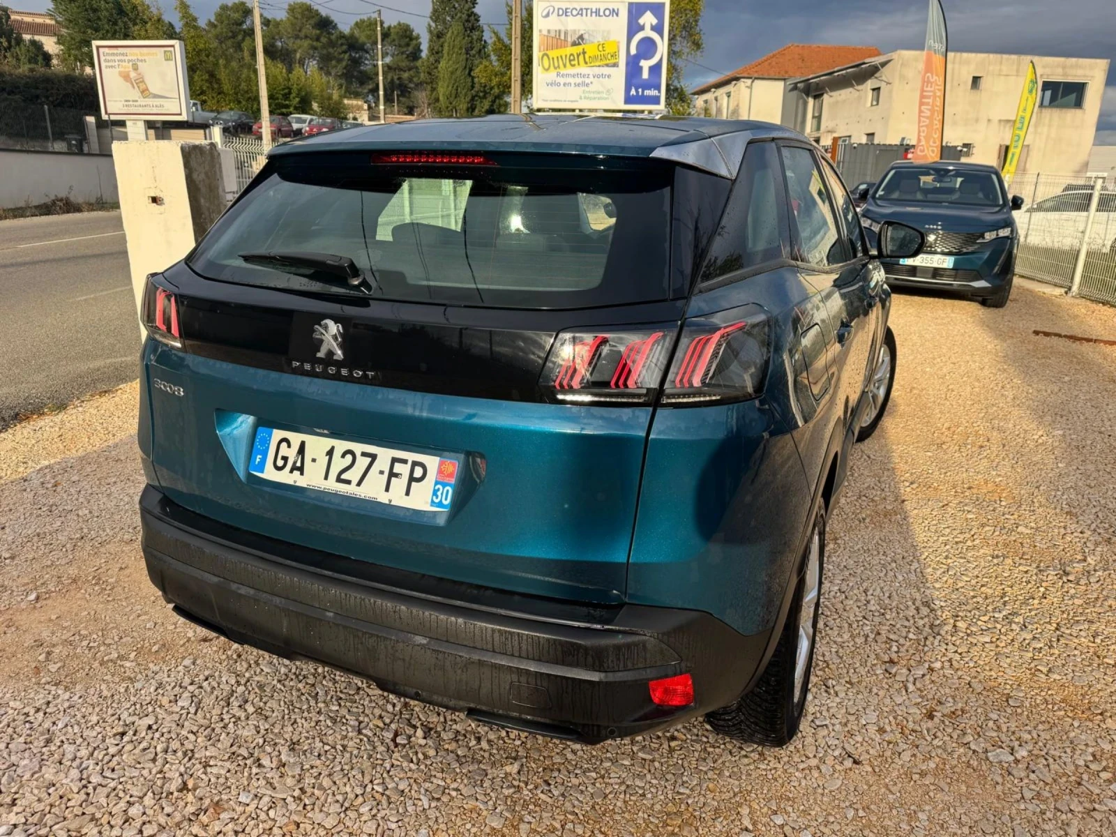 Peugeot 3008 1.5BlueHdi EAT8  ACTIVE BUSINESS - изображение 2