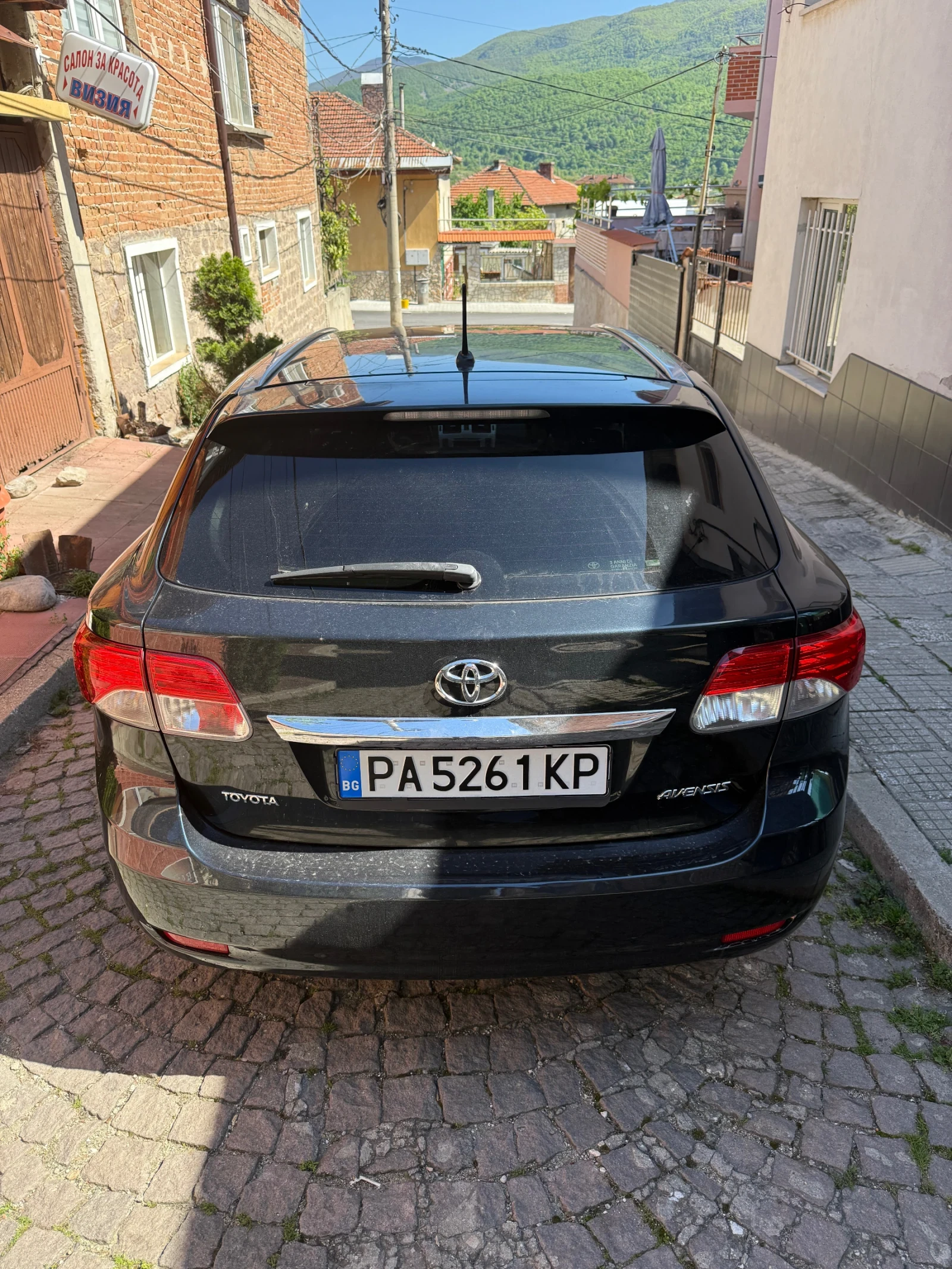 Toyota Avensis  - изображение 4