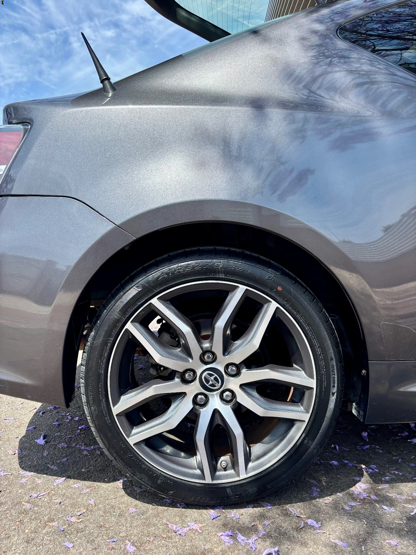 Toyota Scion 2.0 - изображение 5