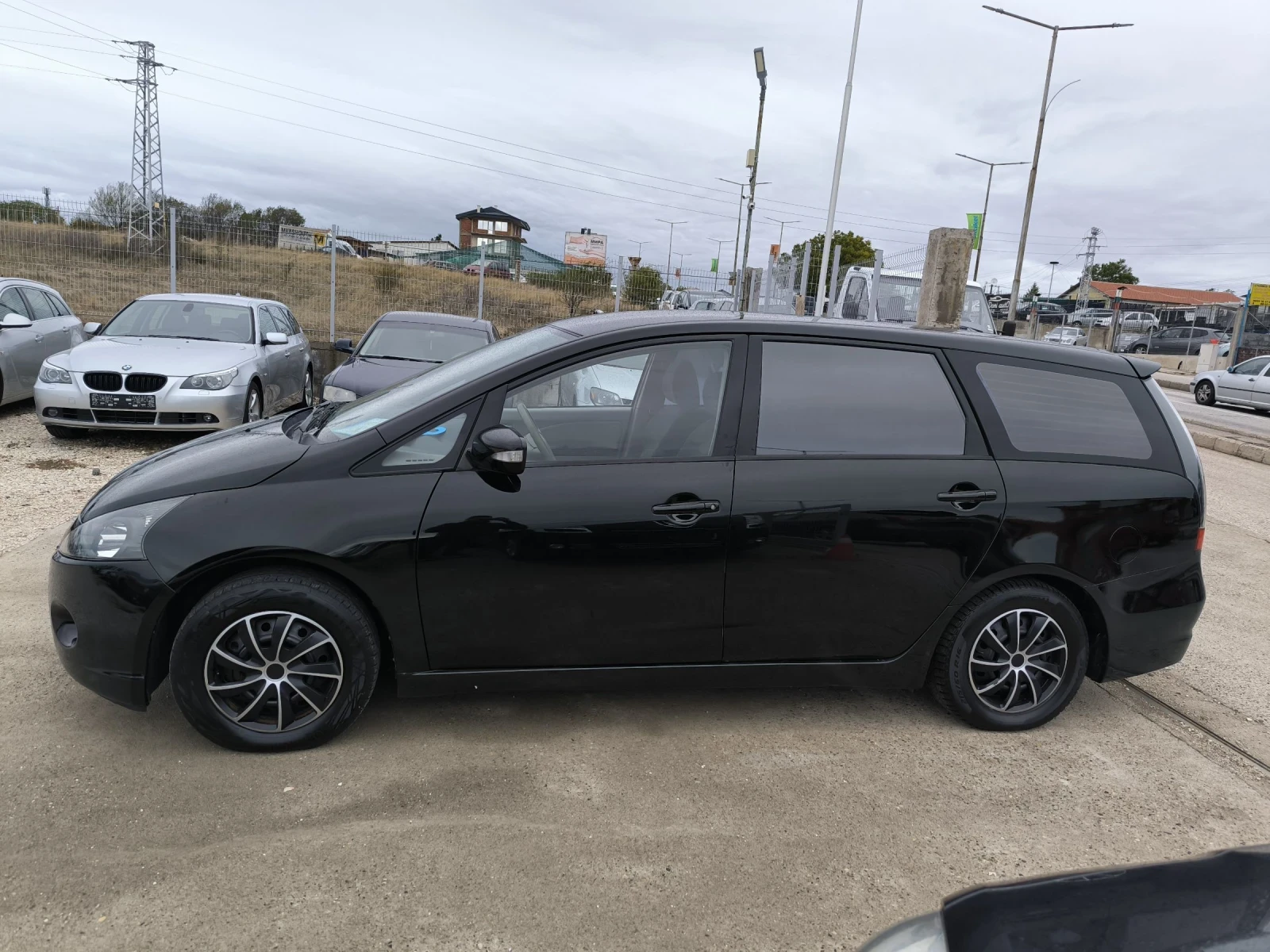 Mitsubishi Grandis 2.4i - изображение 6
