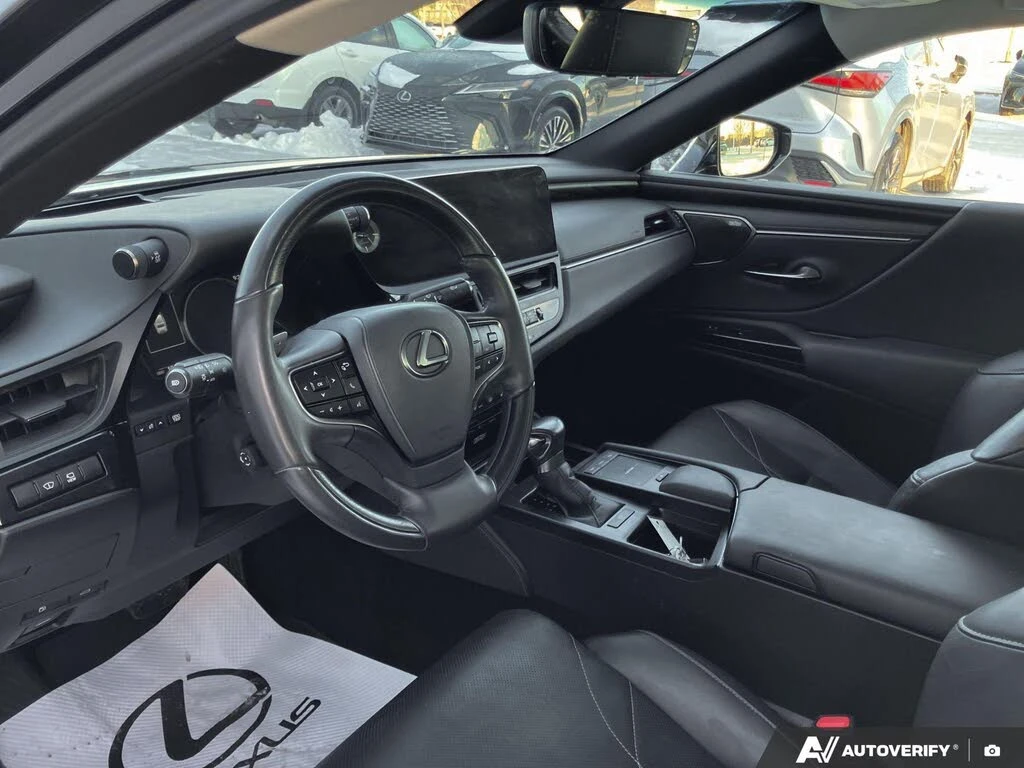 Lexus ES 350 Ultra Luxury * CARFAX * АвтоКредит * (ЦЕНА ДО БГ) - изображение 8