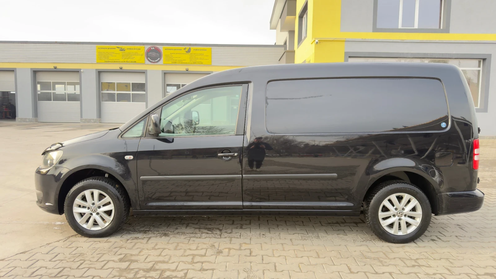 VW Caddy Maxi, снимка 3 - Автомобили и джипове - 53721632