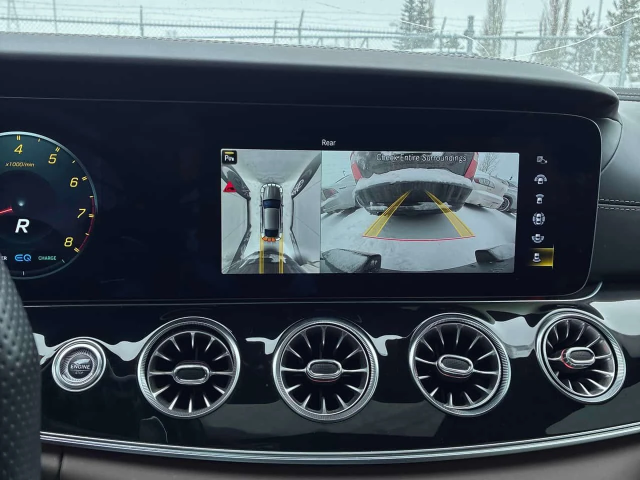 Mercedes-Benz AMG GT 53/HUD/360/ДИСТРОНИК/ОБДУХВАНЕ/BURMESTER, снимка 11 - Автомобили и джипове - 54006011