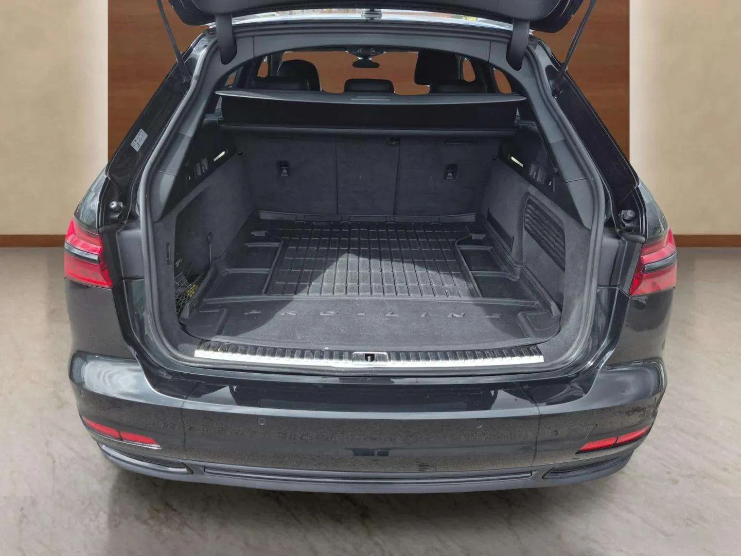 Audi A6 3.0 D, снимка 12 - Автомобили и джипове - 54108387