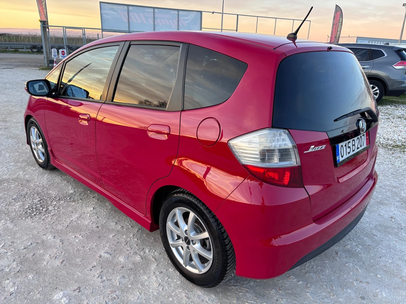 Honda Jazz 1.4 100k.c Автоматик, снимка 13 - Автомобили и джипове - 54117721