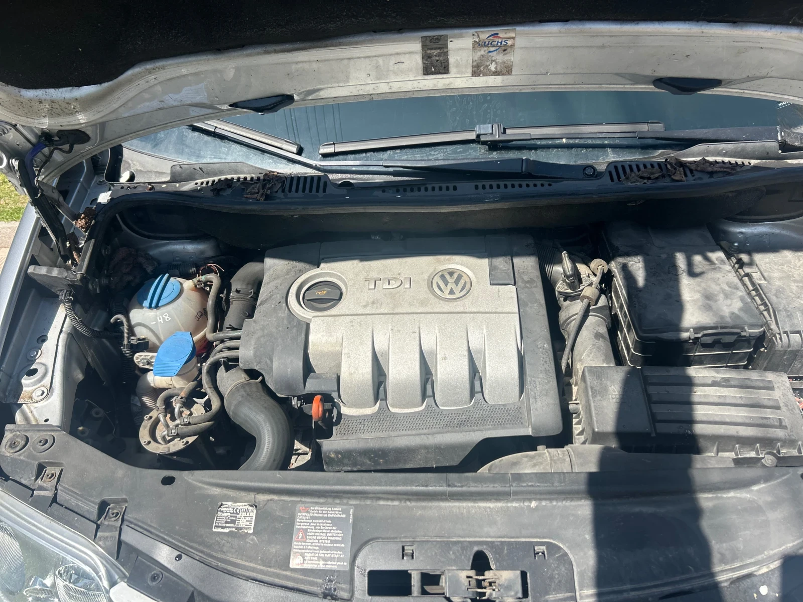 VW Touran, снимка 9 - Автомобили и джипове - 54172899