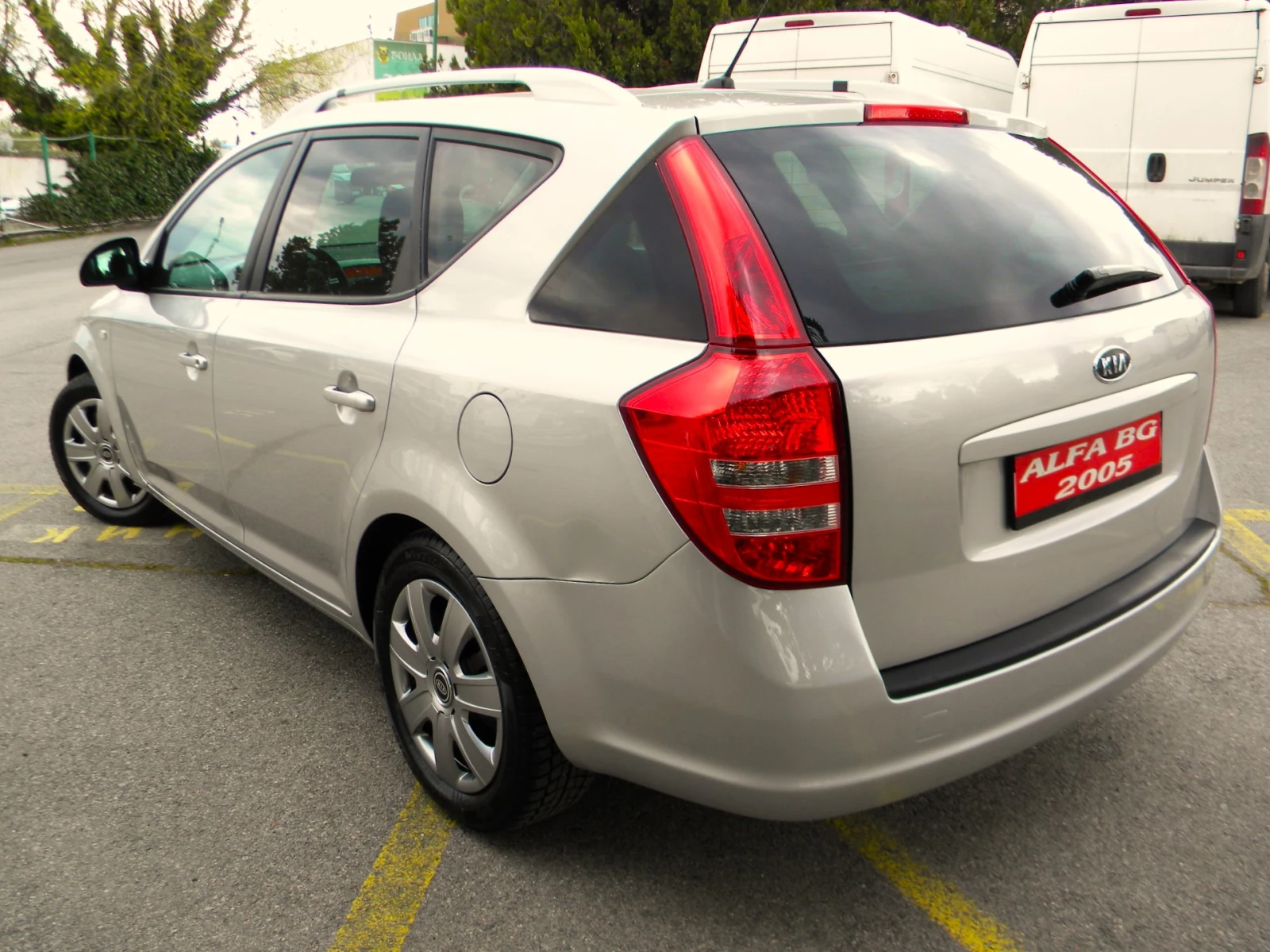 Kia Ceed 1.6-КАТО НОВА* EURO4, снимка 6 - Автомобили и джипове - 54190437