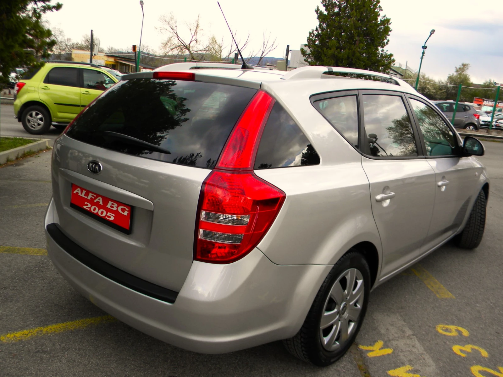 Kia Ceed 1.6-КАТО НОВА* EURO4, снимка 4 - Автомобили и джипове - 54190437