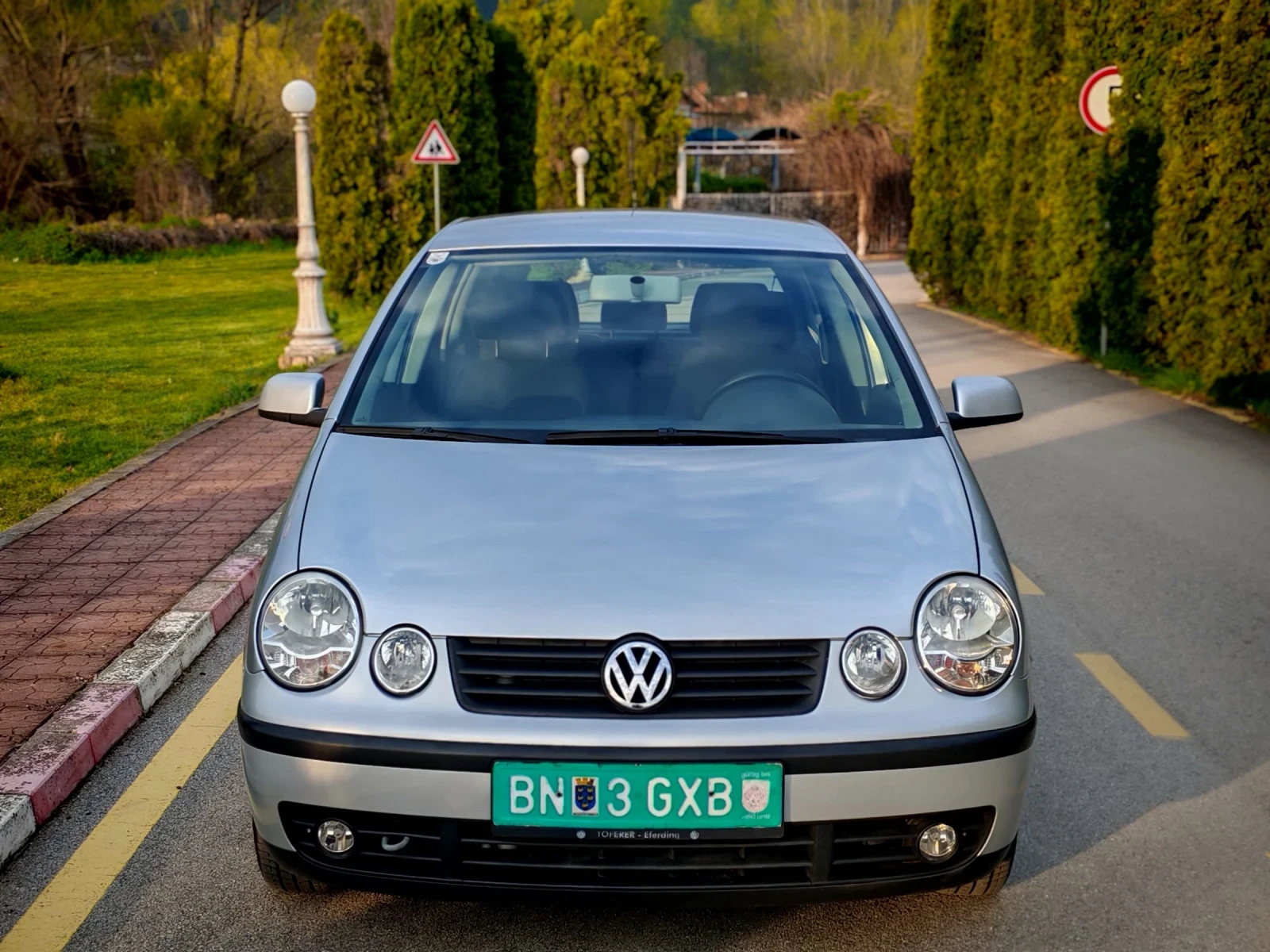 VW Polo 1.4I 16V(75)* АВТОМАТИК* FAMILY* НОВ ВНОС* , снимка 10 - Автомобили и джипове - 54195628