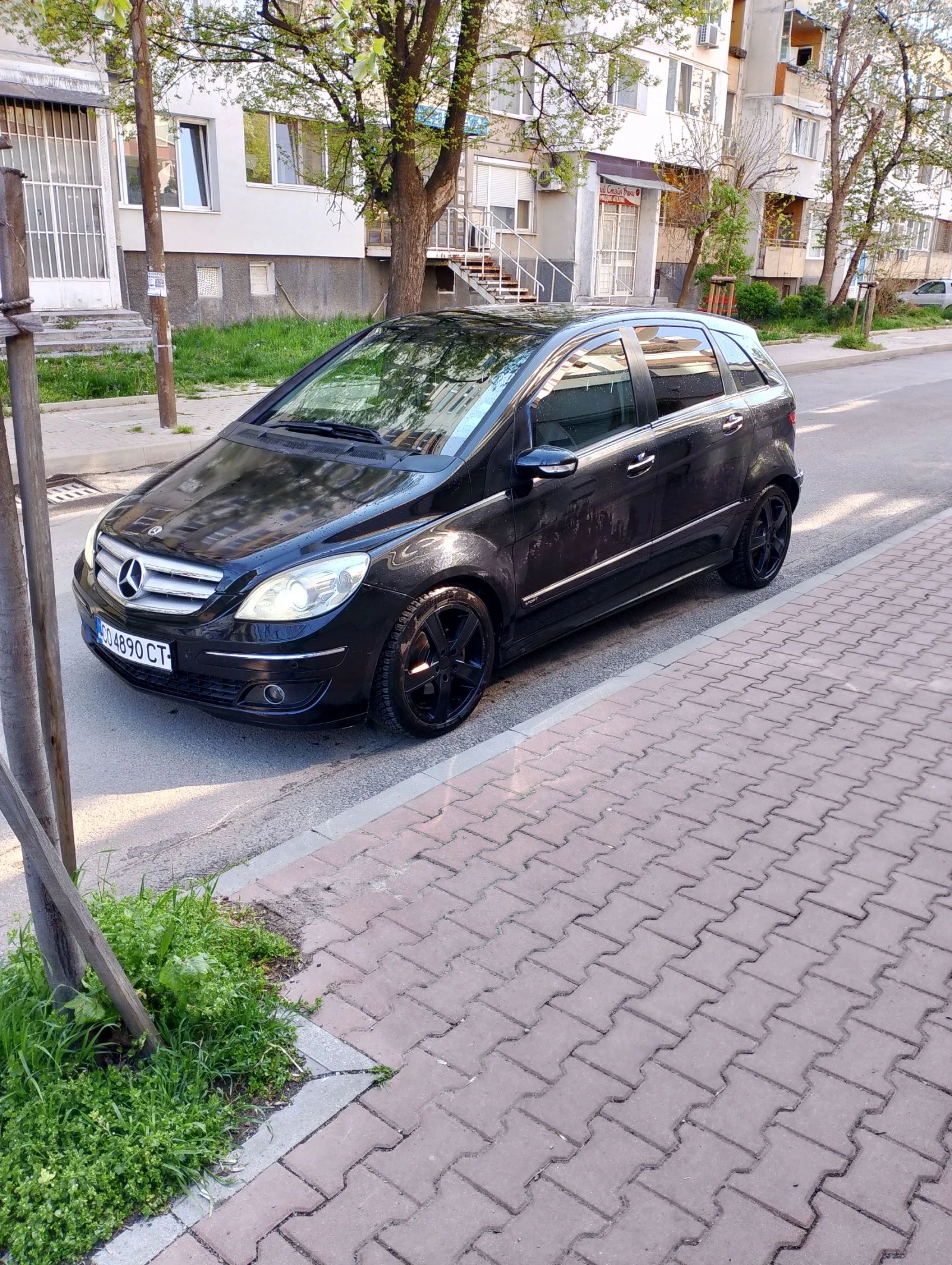 Mercedes-Benz B 200, снимка 3 - Автомобили и джипове - 54246600