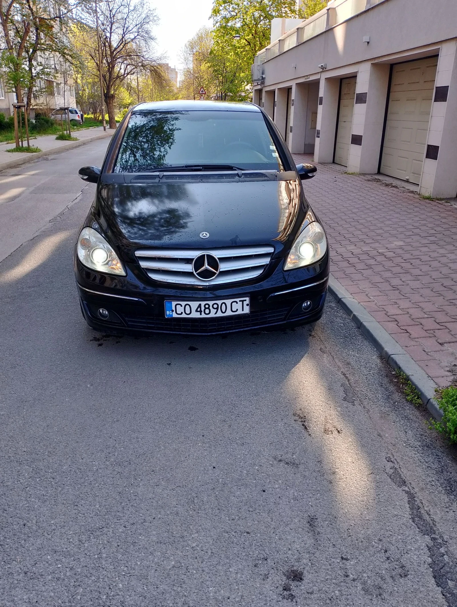Mercedes-Benz B 200, снимка 2 - Автомобили и джипове - 54246600