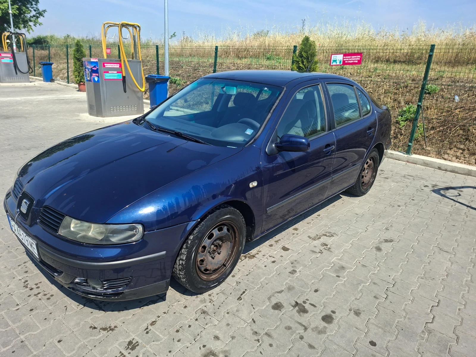 Seat Toledo 1.8 20V с газ, снимка 3 - Автомобили и джипове - 54799320