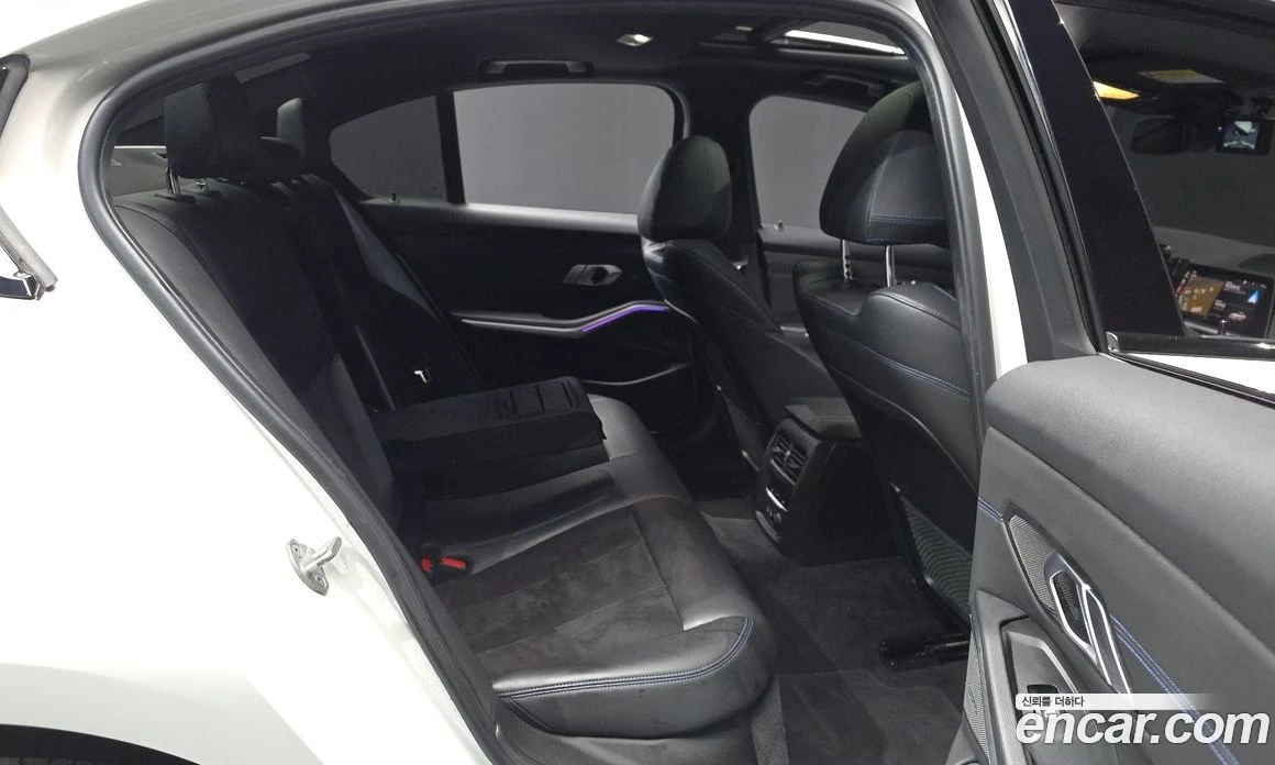 BMW 320 M SPORT LINE, снимка 12 - Автомобили и джипове - 54852846