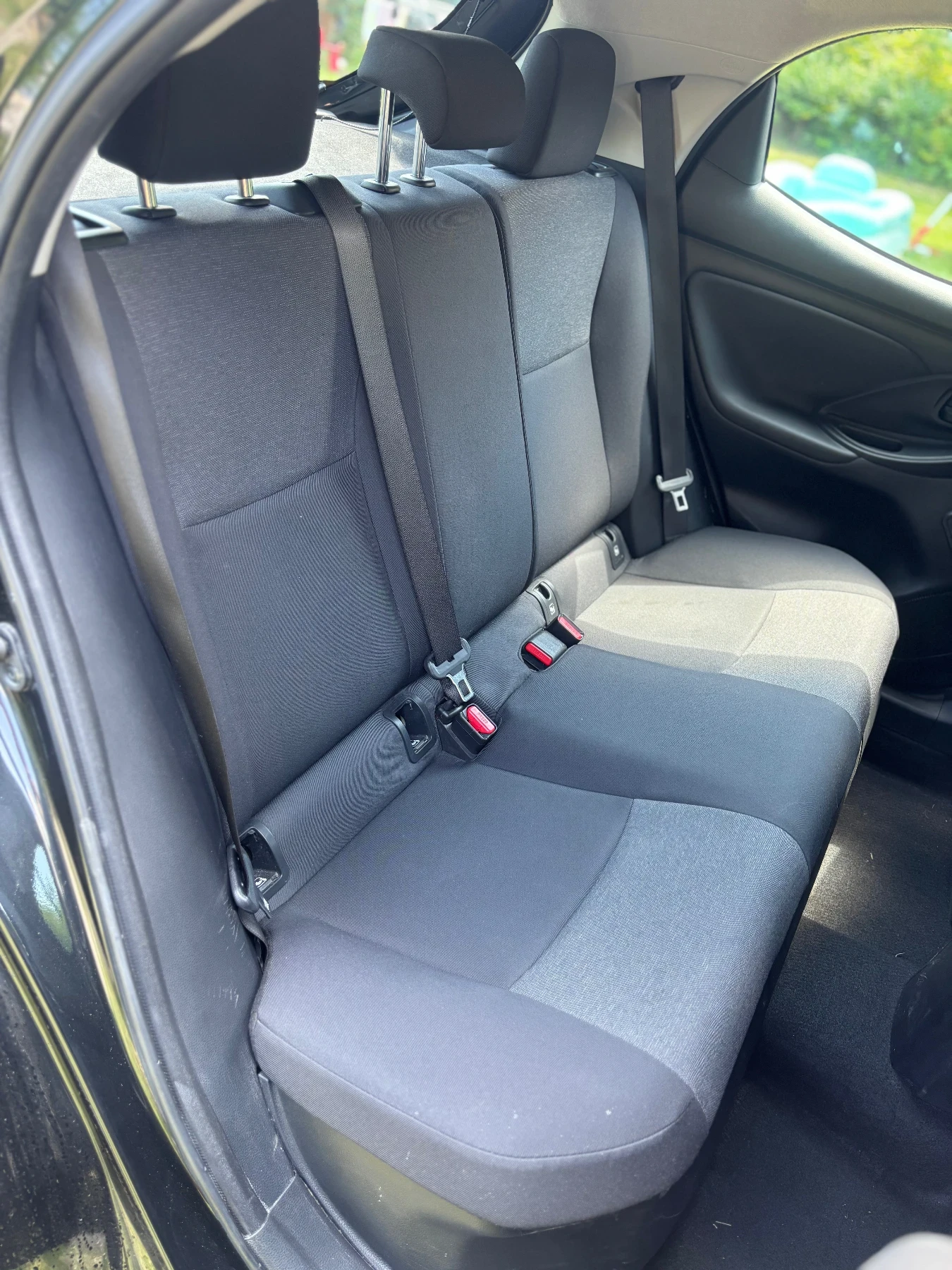 Toyota Yaris 1.5 Hybrid 116 к.с. 42200КМ!!! APPLE CARPLAY, снимка 16 - Автомобили и джипове - 55067948