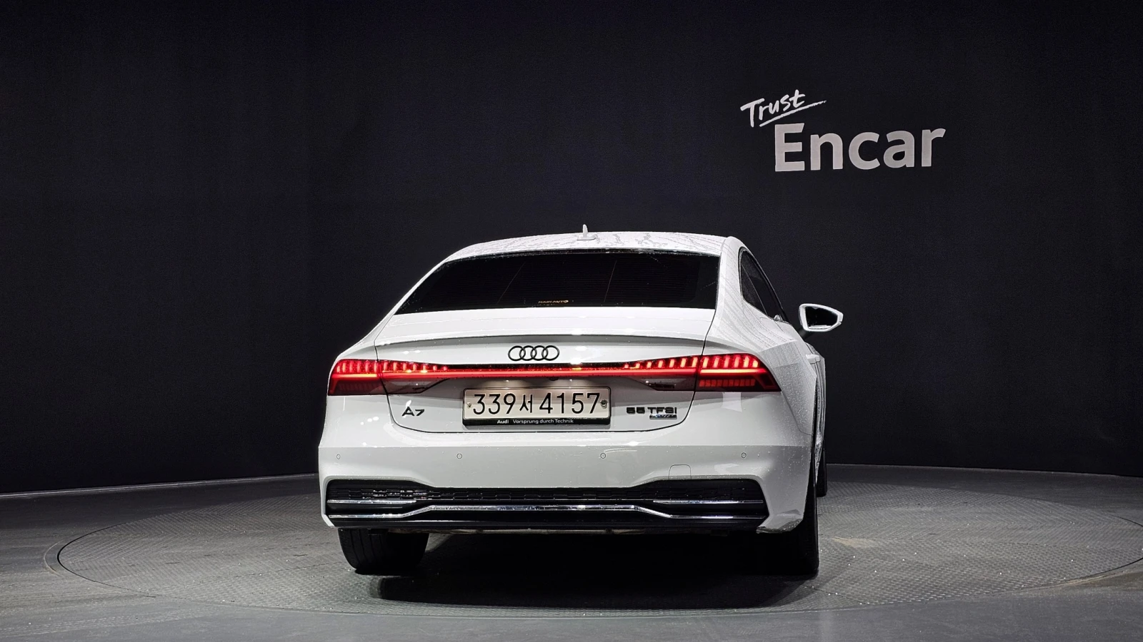 Audi A7 3.0 55TFSI Quattro Premium , снимка 4 - Автомобили и джипове - 55403525