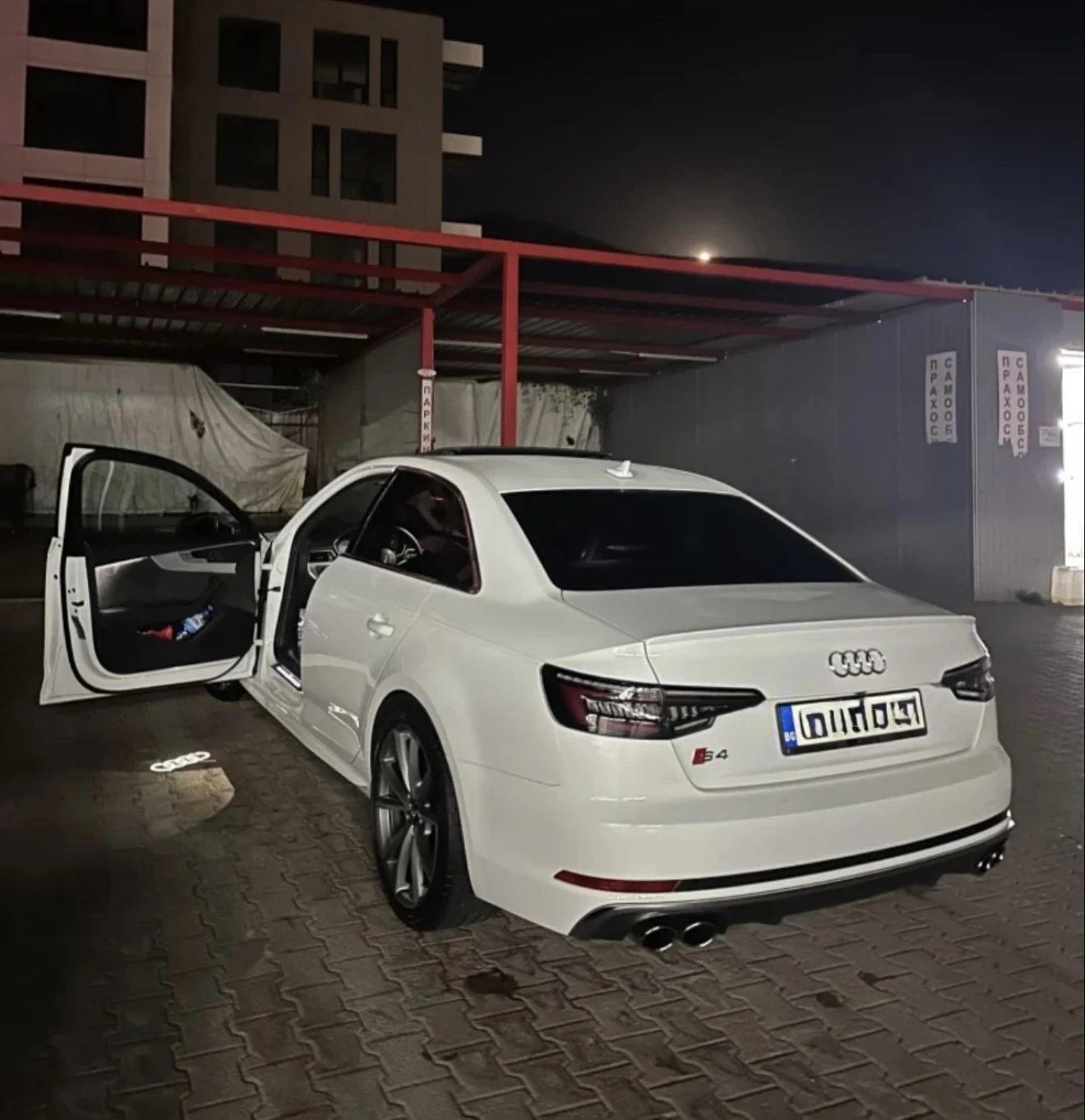 Audi S4, снимка 3 - Автомобили и джипове - 55421890