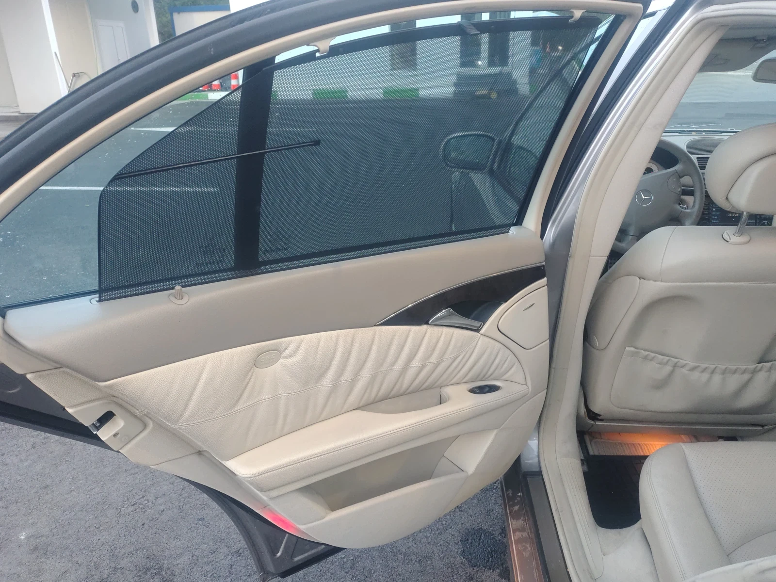 Mercedes-Benz E 270 2, 7cdi 177k.c, снимка 10 - Автомобили и джипове - 55542080