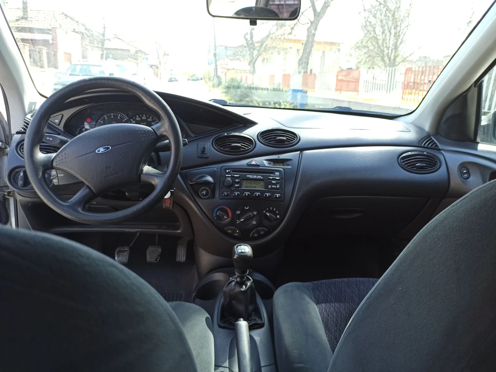 Ford Focus 1.8 TDI, снимка 11 - Автомобили и джипове - 56047505