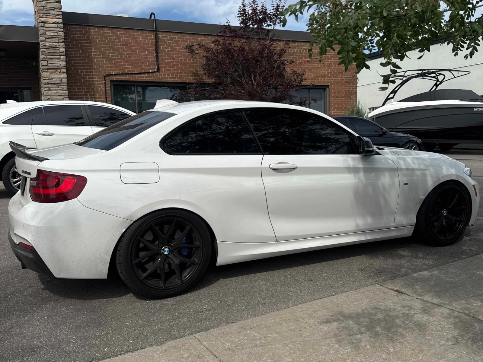 BMW 240 xDrive/MHD/Catless downpipe/H&R springs/Carbon, снимка 4 - Автомобили и джипове - 56060225