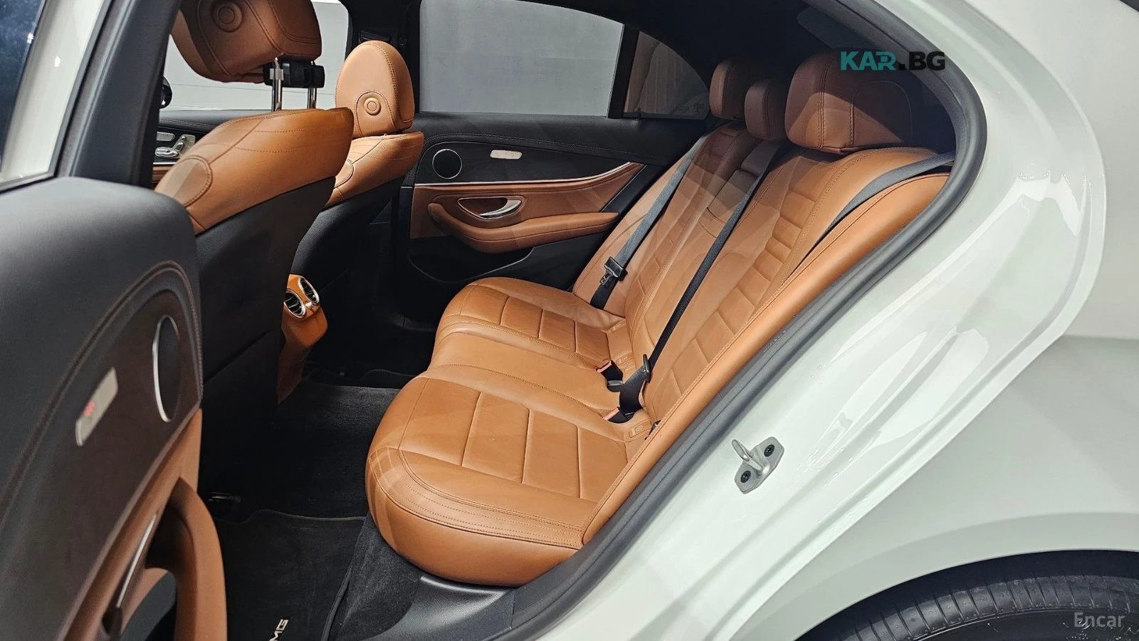 Mercedes-Benz E 220 4MATIC* AMG* ����* �������* ������* BURMASTER* PAN | Mobile.bg � ����������� 12