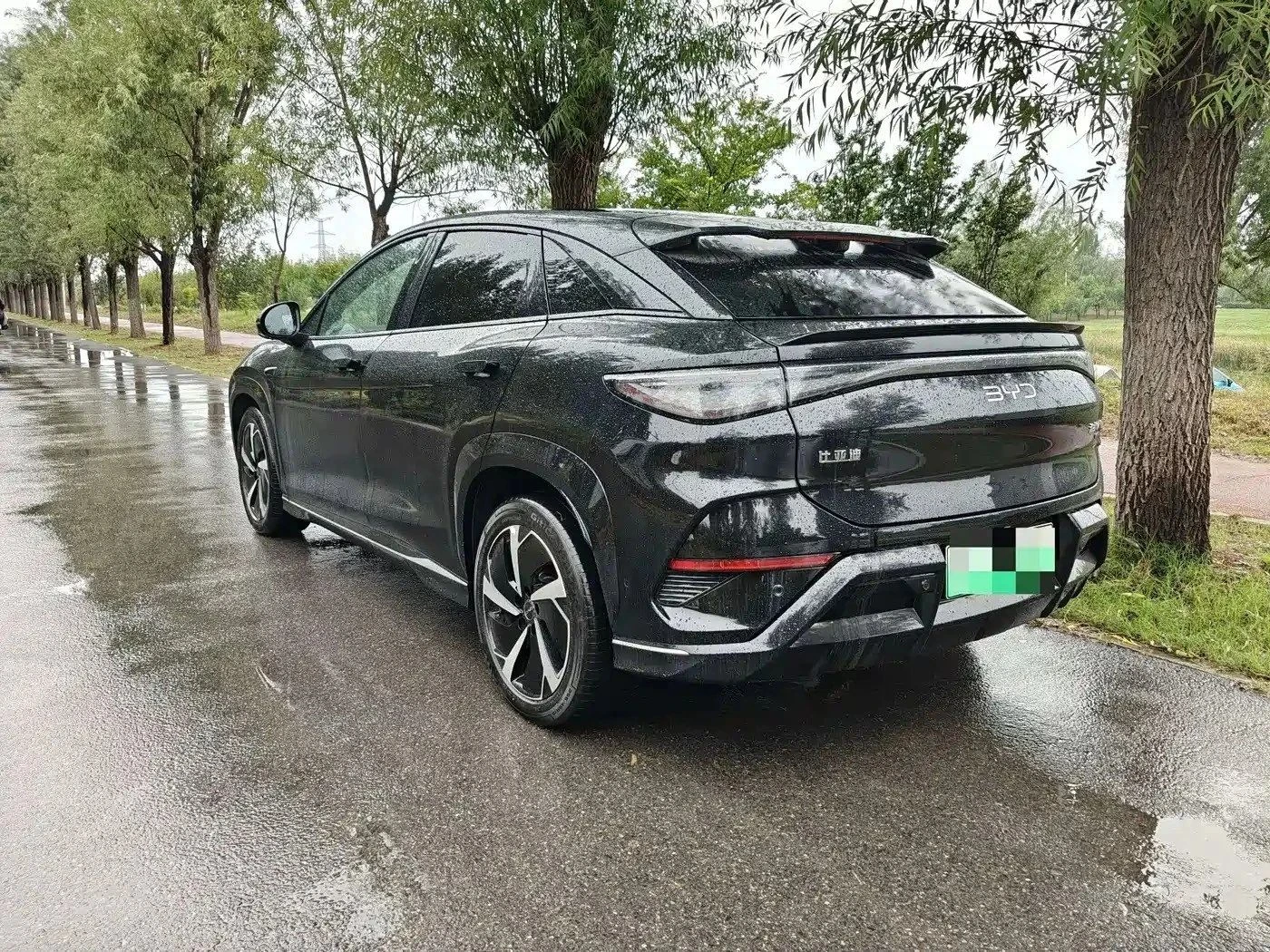BYD Sealion 7, снимка 6 - Автомобили и джипове - 56705970