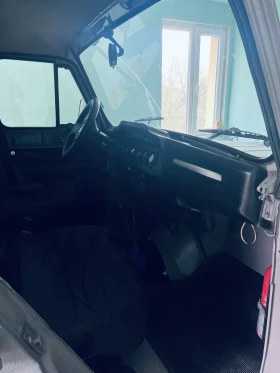 Uaz 469, снимка 6