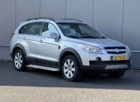 Chevrolet Captiva Chevrolet Captiva 3.2i Executive 230к.с 4x4 7места, снимка 2