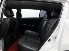 Kia Sportage 2.0 CRDi 4WD - 18619 лв. / 9519.74 € - 36770184 11