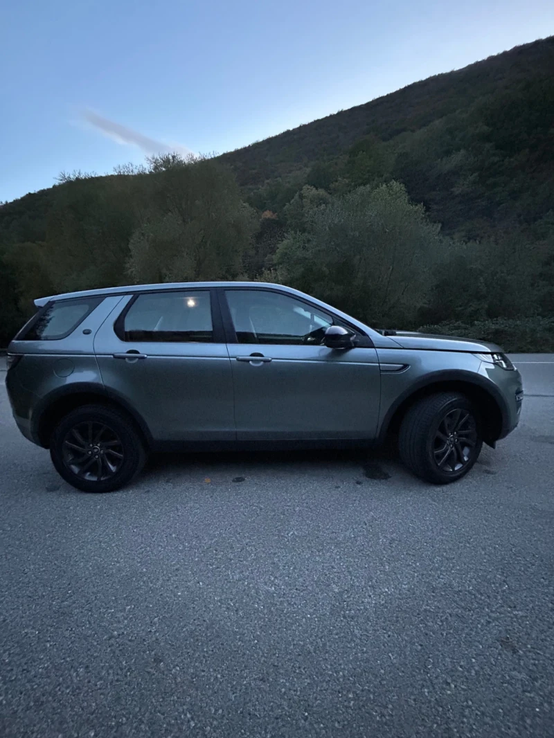 Land Rover Discovery Sport 2.2, снимка 2 - Автомобили и джипове - 47611593