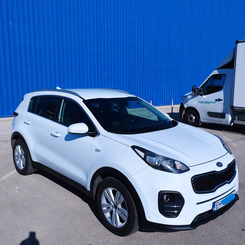 Kia Sportage, снимка 3 - Автомобили и джипове - 47679368