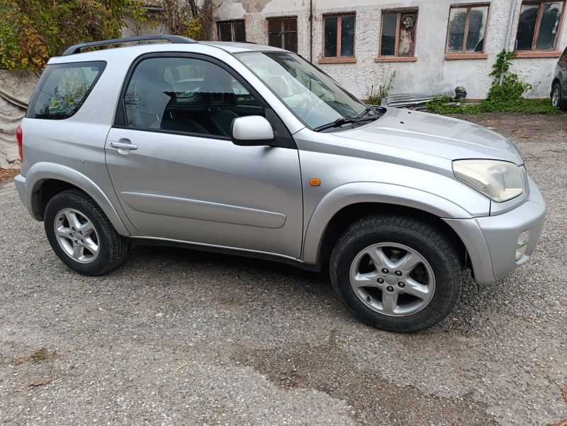 Toyota Rav4 2.0бензин/гас, снимка 3 - Автомобили и джипове - 48044170