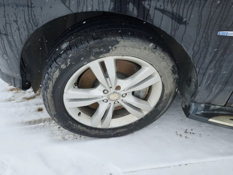 Mercedes-Benz ML 350 * CARFAX * БЕЗ ПЪРВОНАЧАЛНА ВНОСКА, снимка 6 - Автомобили и джипове - 52903439